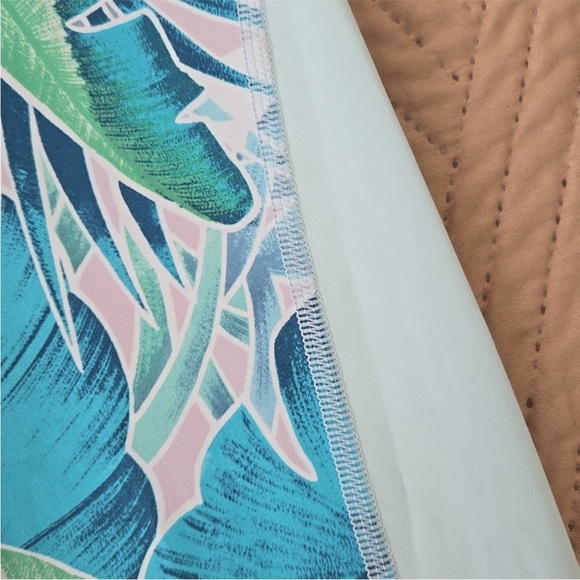 Nike botanical tropical dri fit leggings small crop - Picture 6 of 13